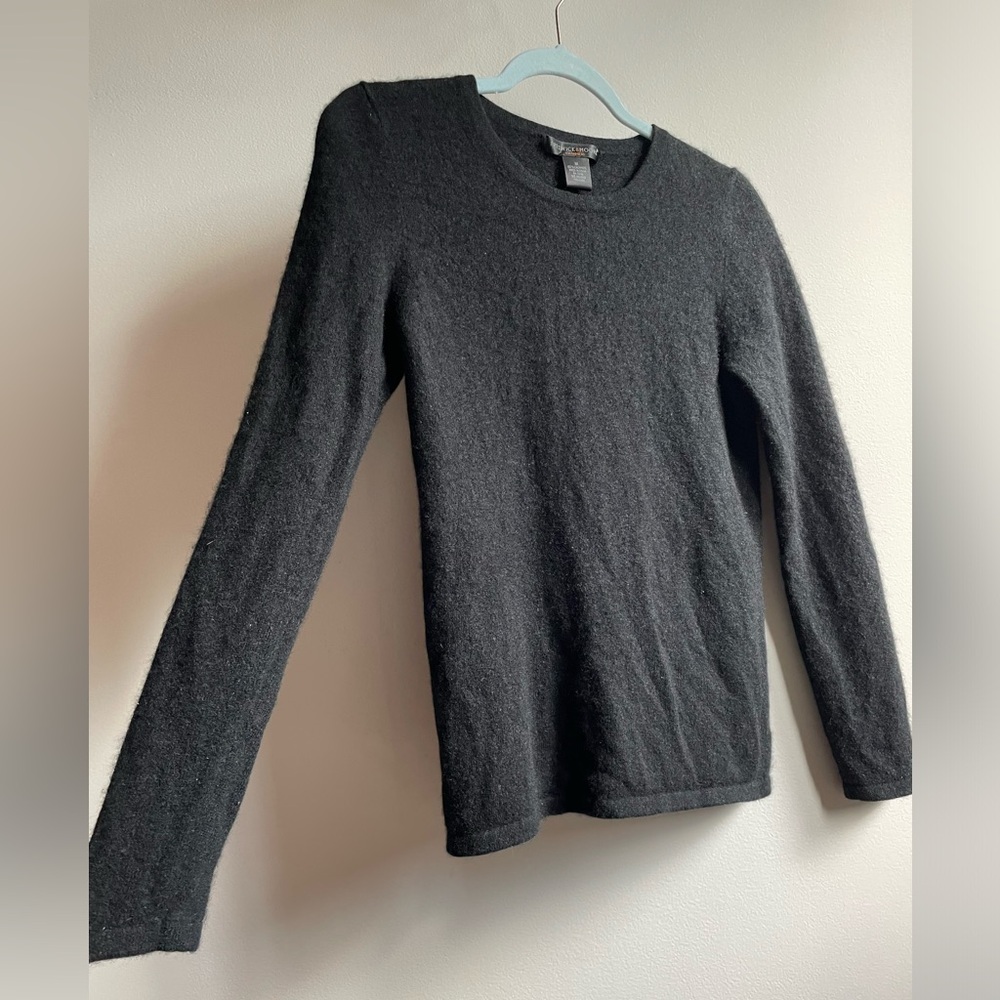 Preswick & Moore Black Cashmere Sweater